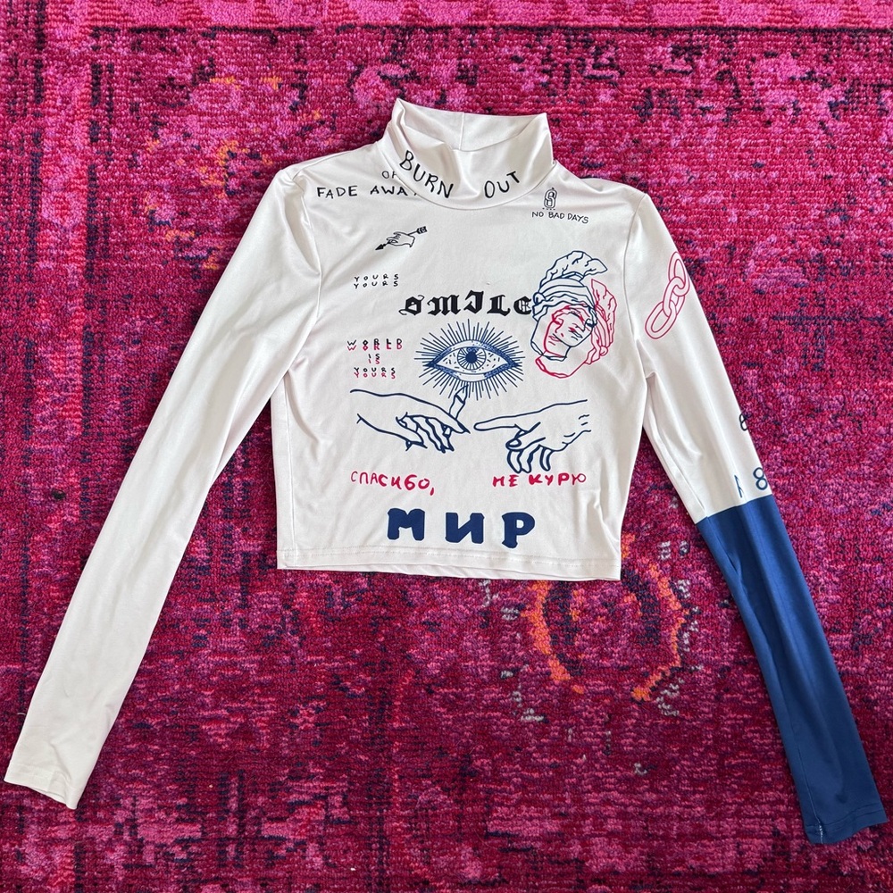 Graphic Long Sleeve Turtleneck Top